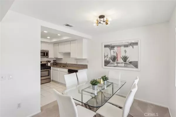 Palm Desert, CA 92260,73242 Don Budge LN