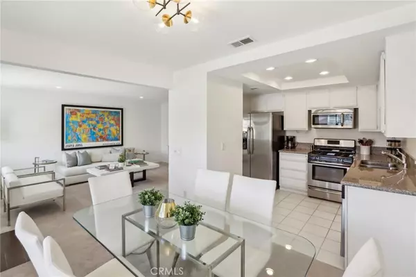Palm Desert, CA 92260,73242 Don Budge LN