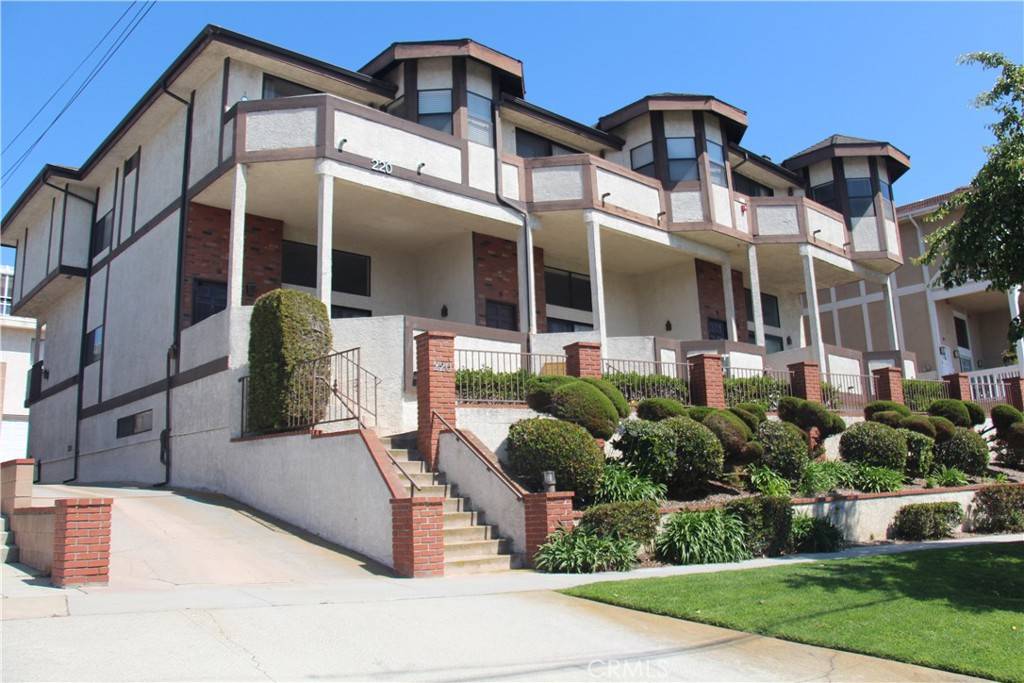 Redondo Beach, CA 90277,220 S Guadalupe AVE #5