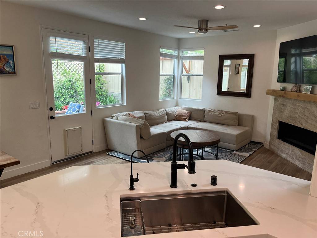 San Pedro, CA 90732,1129 W Capitol DR #29