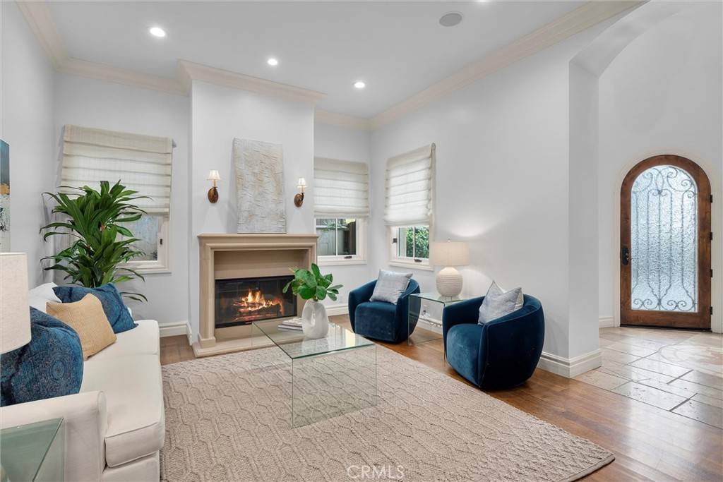 Manhattan Beach, CA 90266,114 N Ardmore AVE