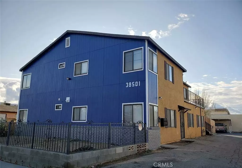 Palmdale, CA 93550,38501 Larkin AVE