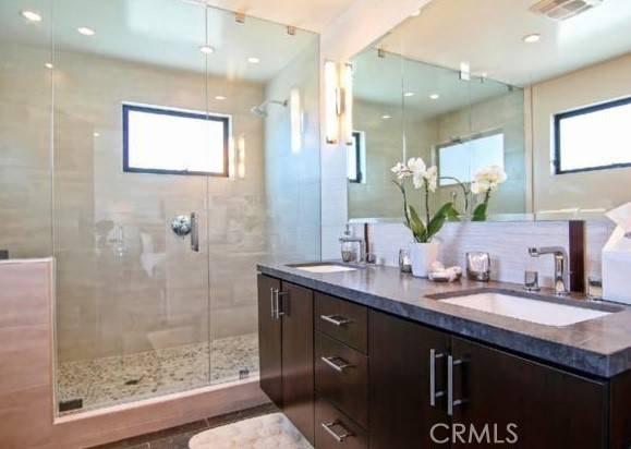 Manhattan Beach, CA 90266,1501 Crest DR