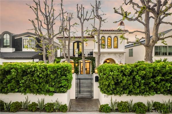 717 35th ST, Manhattan Beach, CA 90266