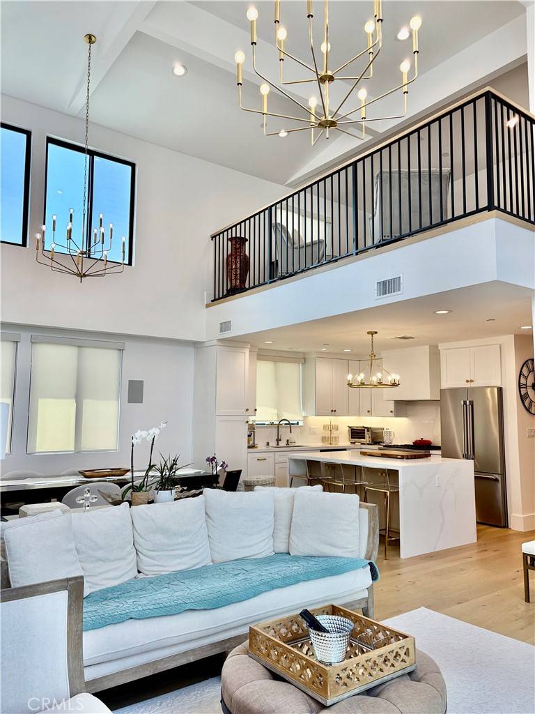 Redondo Beach, CA 90278,2621 Gates AVE #B
