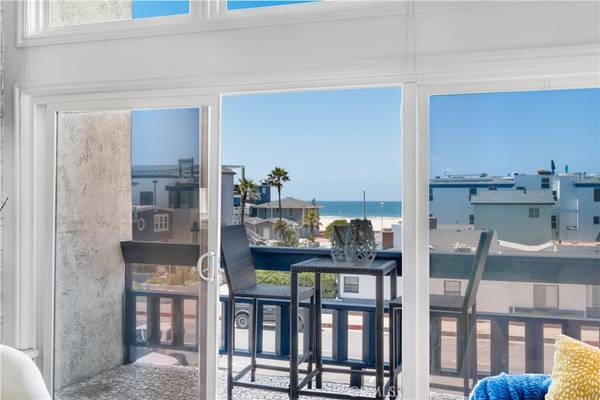 Hermosa Beach, CA 90254,320 Hermosa AVE #202