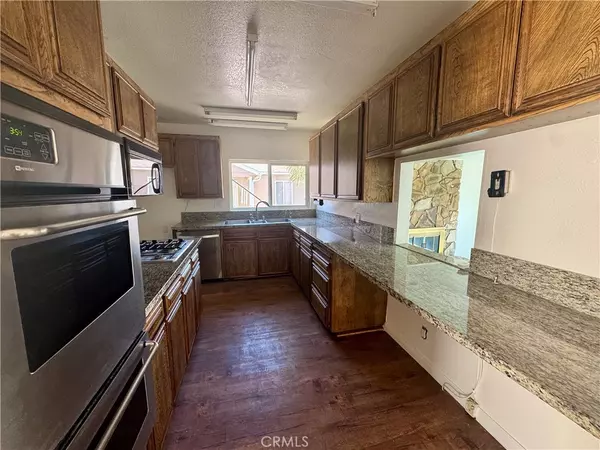 Hawthorne, CA 90250,11536 Cimarron AVE