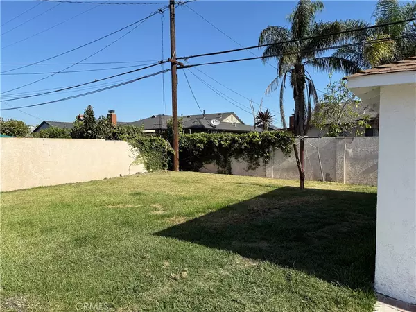 Lawndale, CA 90260,3703 Manhattan Beach BLVD