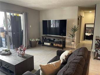Redondo Beach, CA 90277,423 Avenue G #1