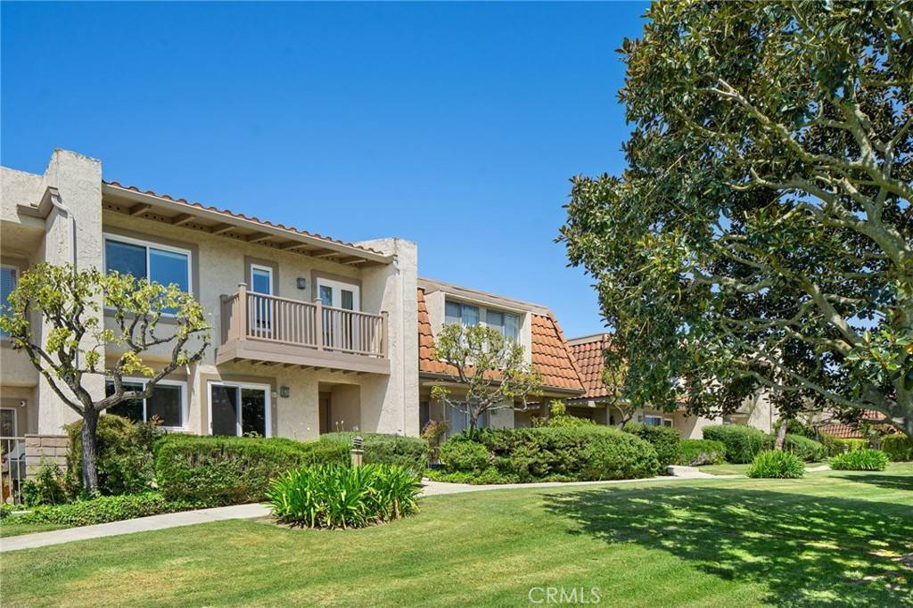 Rancho Palos Verdes, CA 90275,21 Hilltop CIR