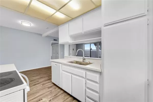 Colton, CA 92324,1735 E Washington ST #B28