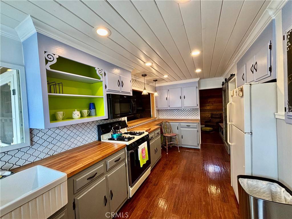 Harbor City, CA 90710,26421 Ozone AVE