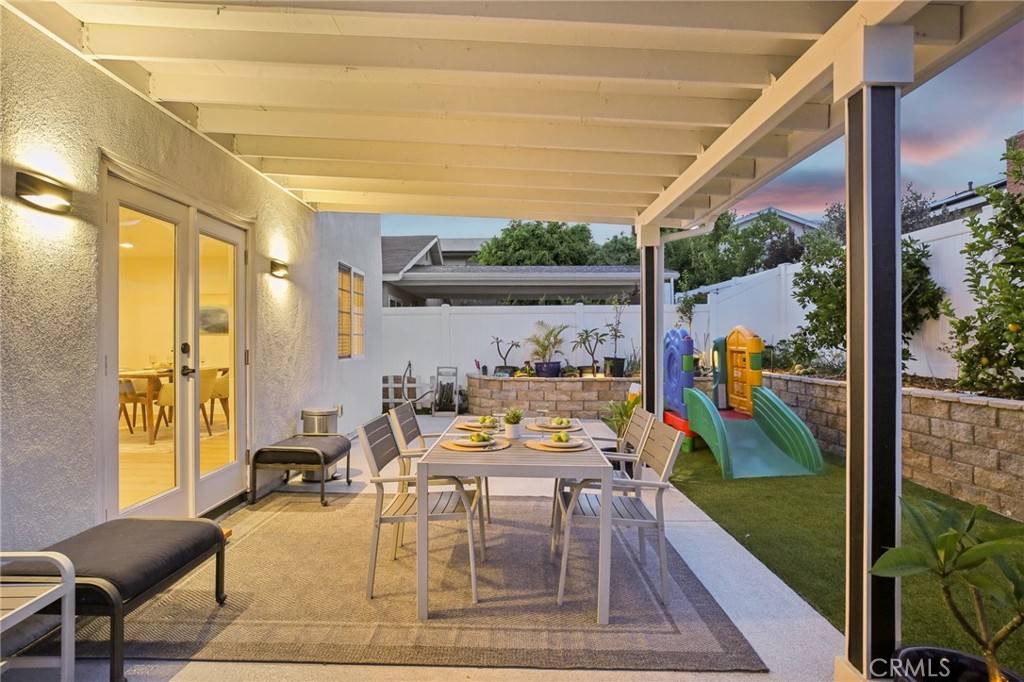 Lake Forest, CA 92630,22832 Larkin ST