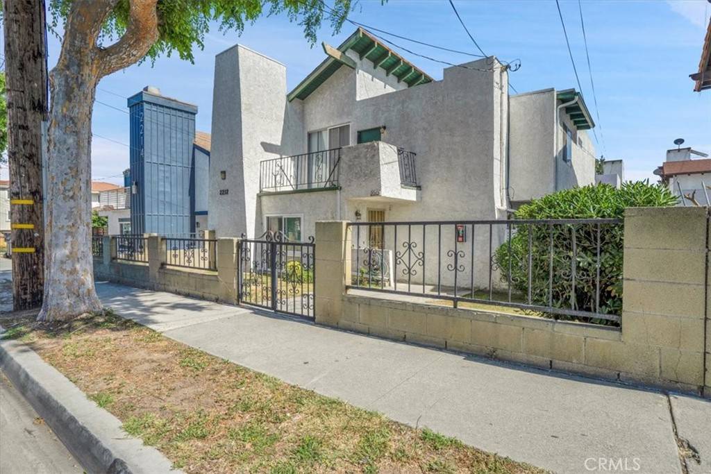 Redondo Beach, CA 90278,2212 Grant AVE