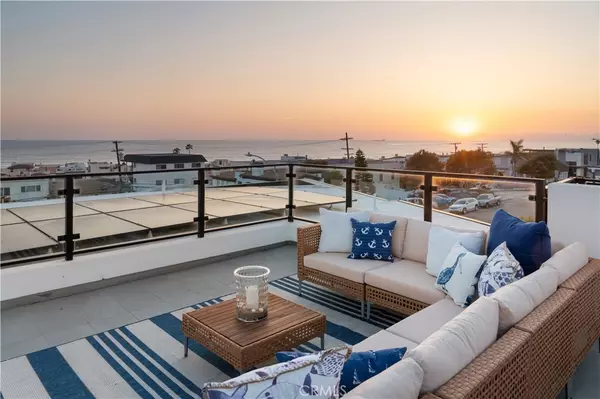 2141 Circle DR, Hermosa Beach, CA 90254