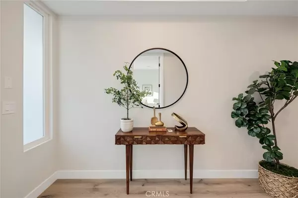 Redondo Beach, CA 90278,1802 Blossom Lane