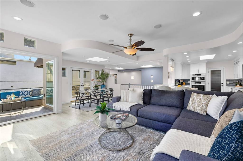 417 23rd ST, Manhattan Beach, CA 90266