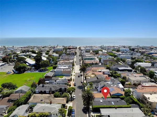 Manhattan Beach, CA 90266,541 1st ST