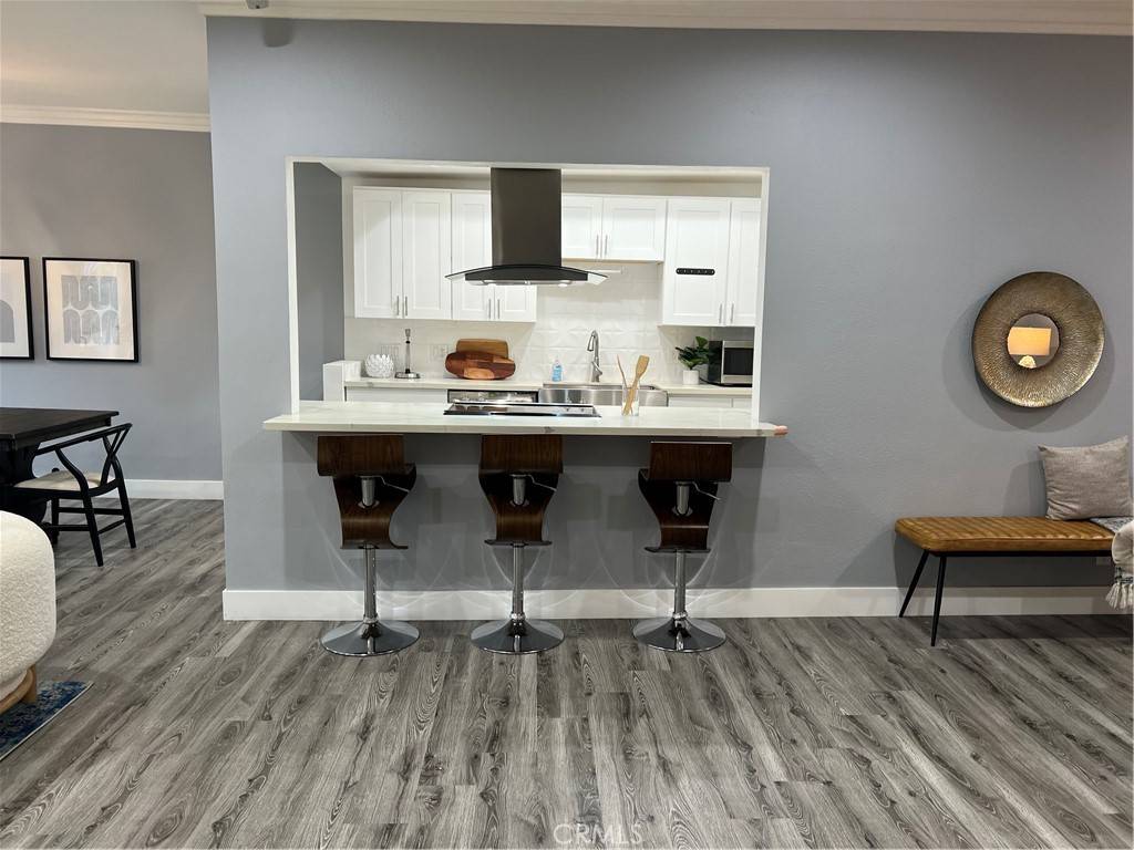 Los Angeles, CA 90025,2175 S Beverly Glen BLVD #203