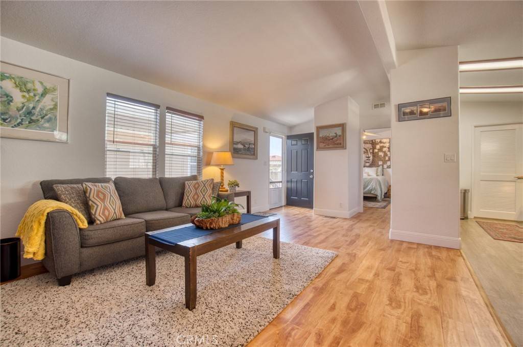 Torrance, CA 90503,20625 Palm Way