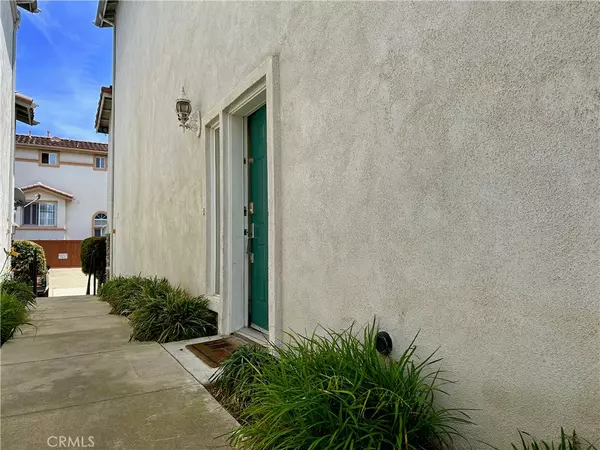 Redondo Beach, CA 90278,700 Meyer Lane #4
