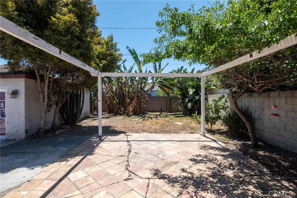 Lawndale, CA 90260,4024 W 166th ST