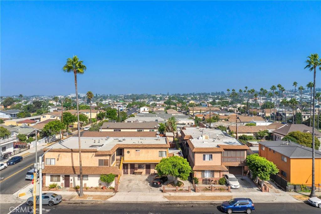 1015 East 20th St, Long Beach, CA 90806