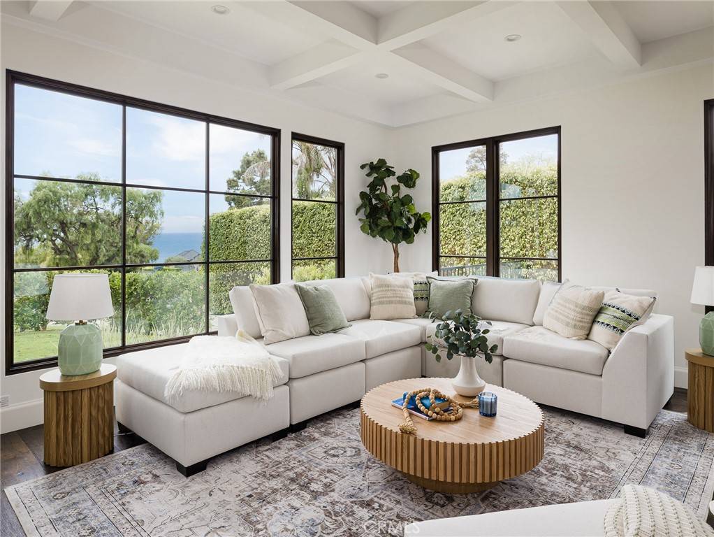 1336 Palos Verdes DR W, Palos Verdes Estates, CA 90274