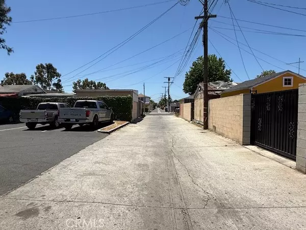 Inglewood, CA 90301,435 W Arbor Vitae ST