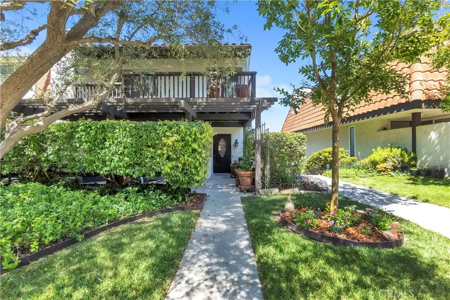 105 Aspen WAY, Rolling Hills Estates, CA 90274
