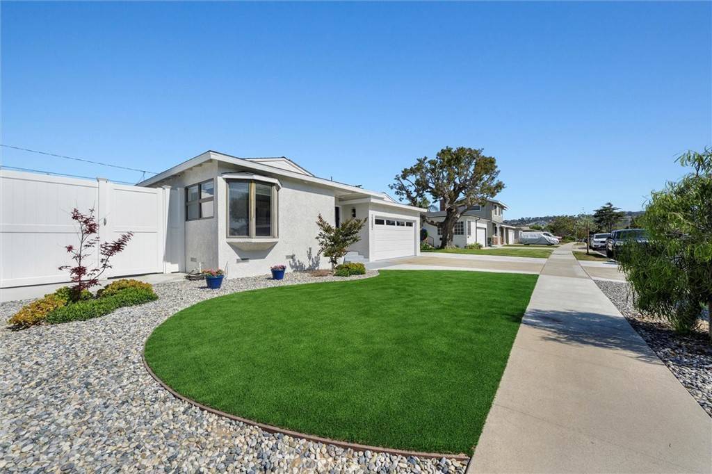 Torrance, CA 90505,23002 Kathryn AVE