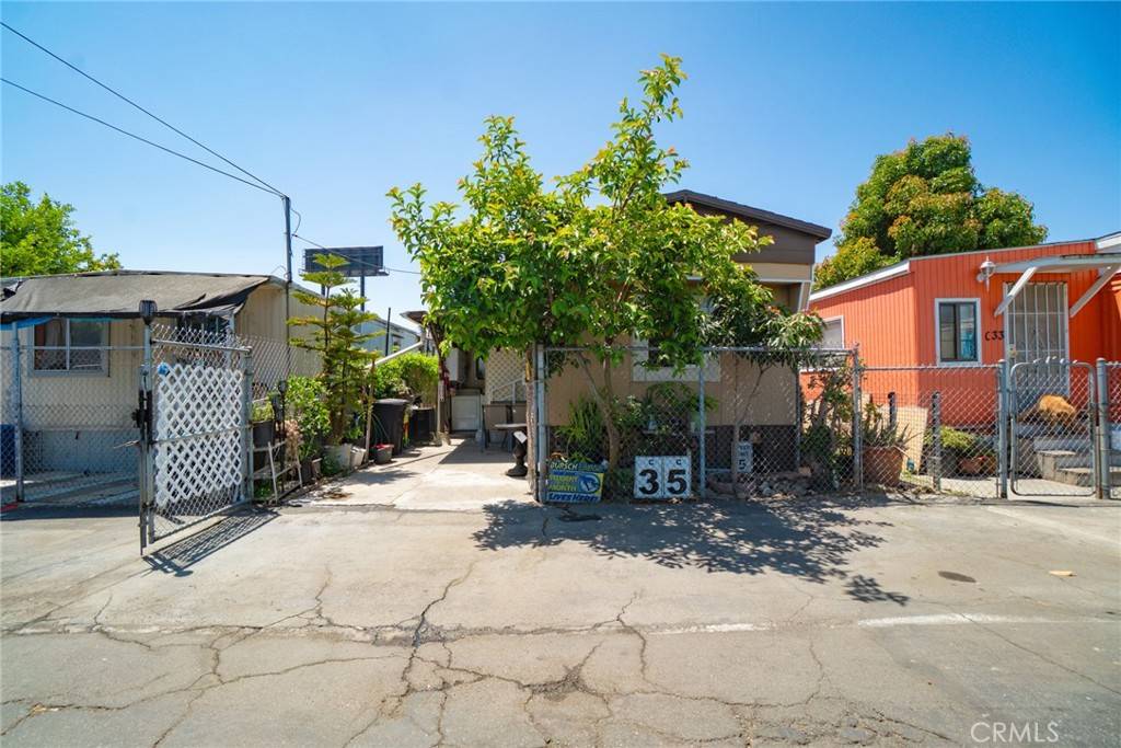 16002 S Atlantic Ave #C35, Compton, CA 90221