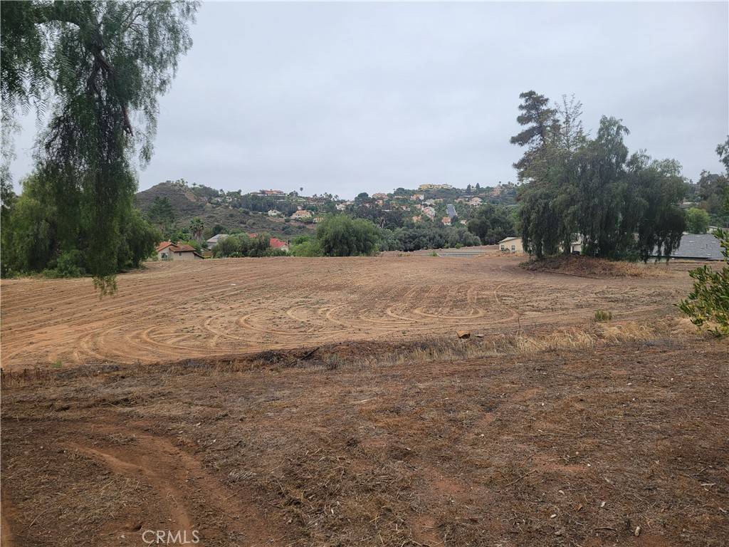 El Cajon, CA 92020,1819 Monte Vista RD