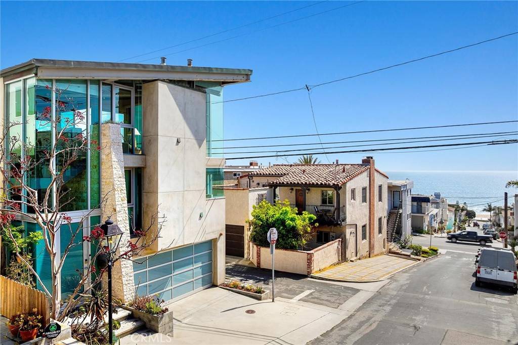 Manhattan Beach, CA 90266,316 23rd Street