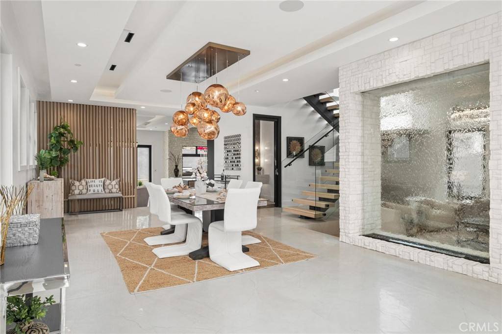 Manhattan Beach, CA 90266,3609 Oak AVE