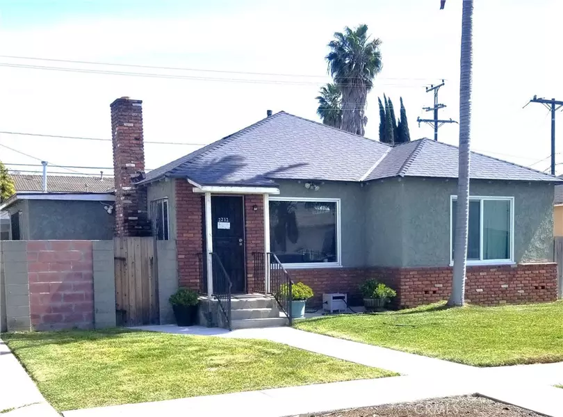 2212 N Locust AVE, Compton, CA 90221