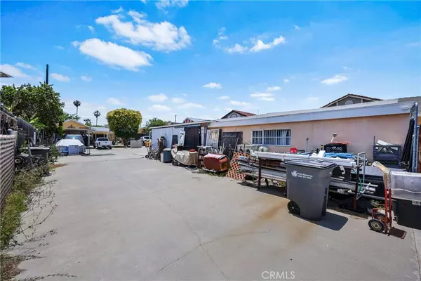 Carson, CA 90745,546 E 220th ST