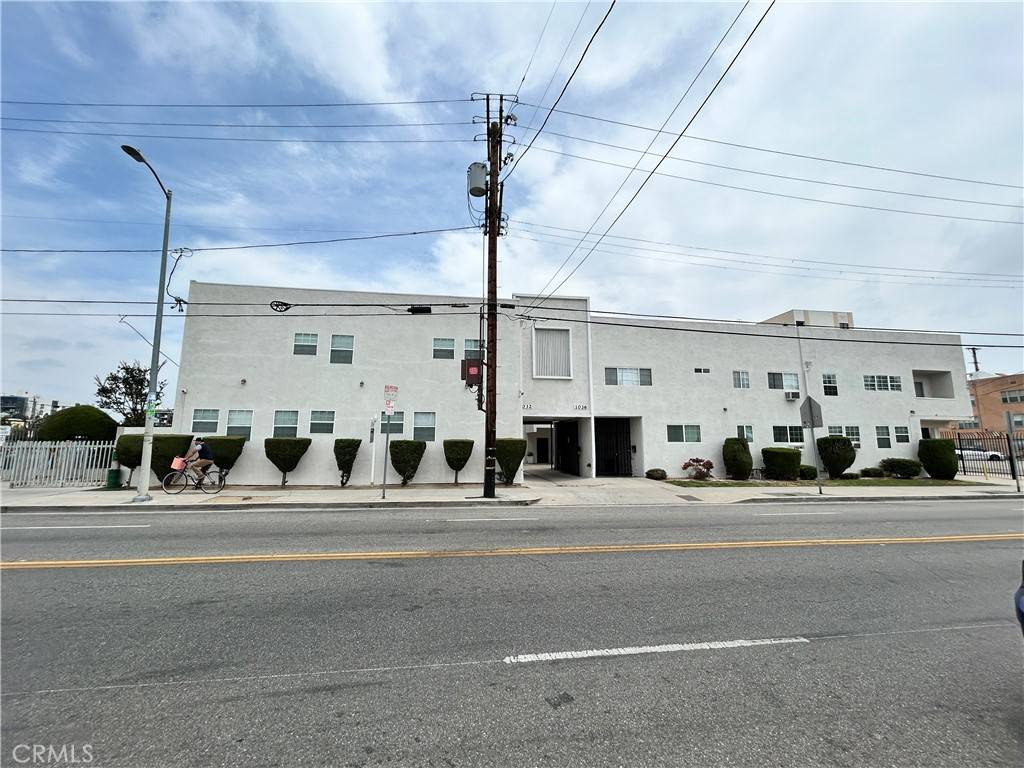 1036 S Normandie AVE #9, Los Angeles, CA 90006