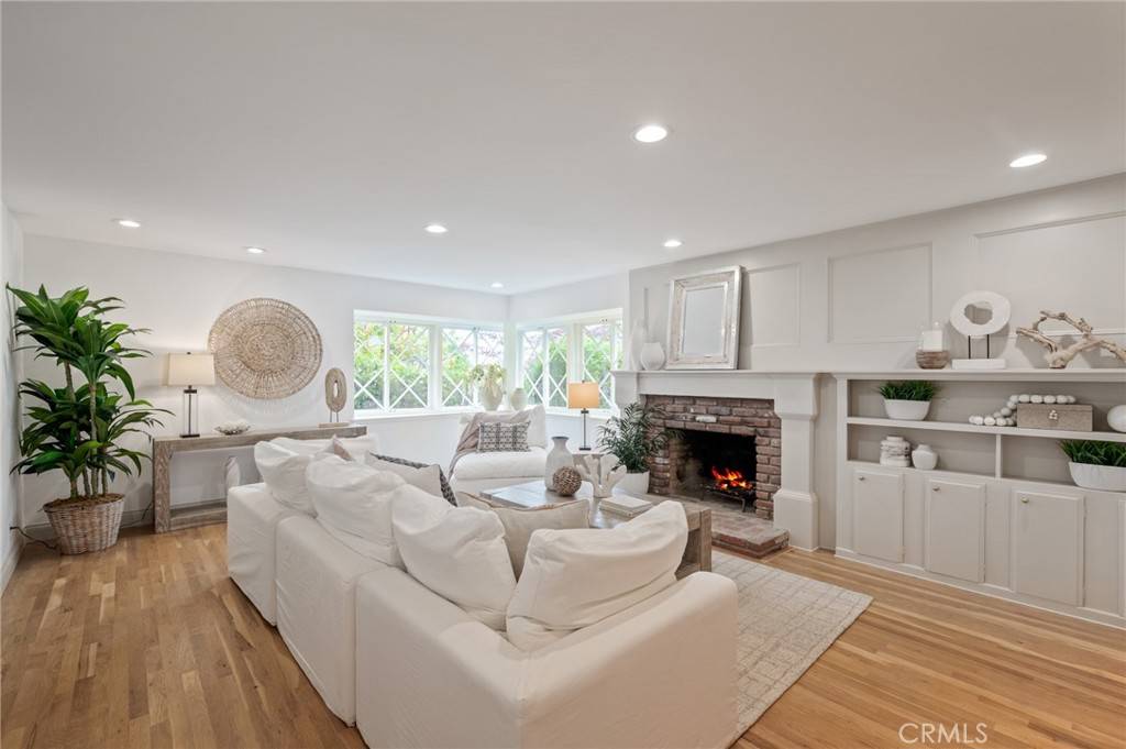 Rancho Palos Verdes, CA 90275,4947 Blackhorse RD