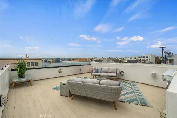 Hermosa Beach, CA 90254,222 2nd ST