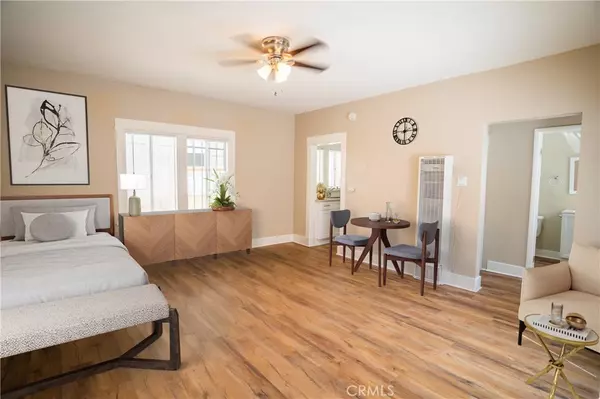 Long Beach, CA 90813,936 Olive AVE