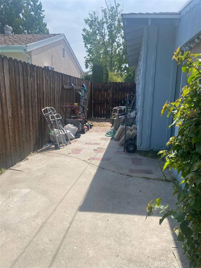 Granada Hills, CA 91344,11437 Haskell AVE