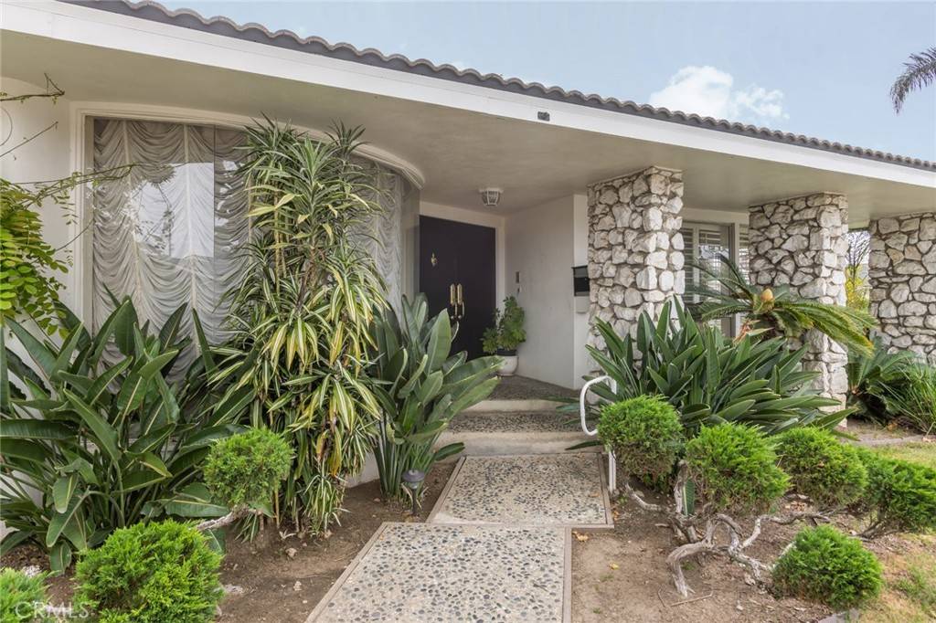 Torrance, CA 90504,2104 W 183rd ST