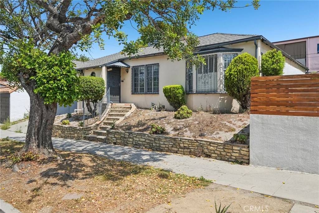 Los Angeles, CA 90035,5981 Pickford ST