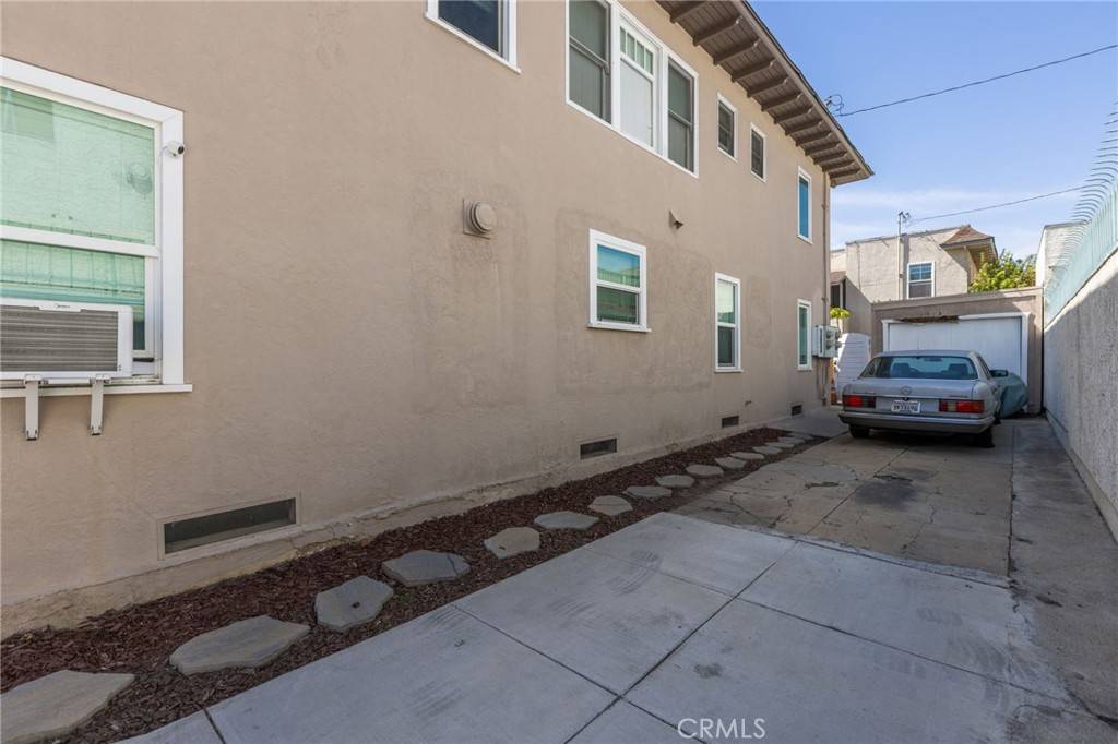 Long Beach, CA 90802,1605 e. Broadway