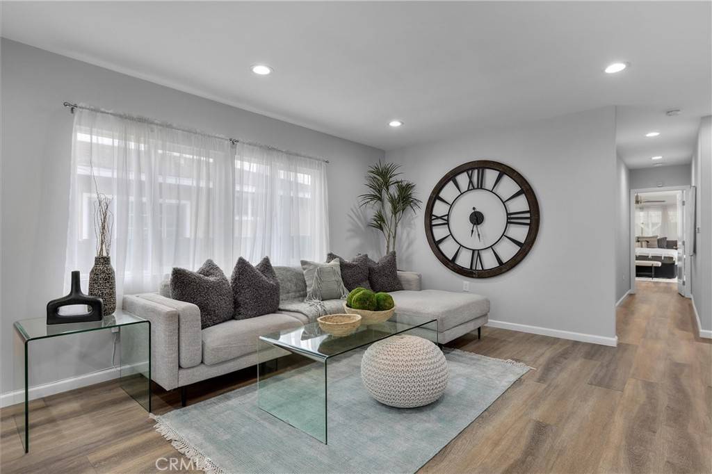 Lawndale, CA 90260,4612 W 161st ST