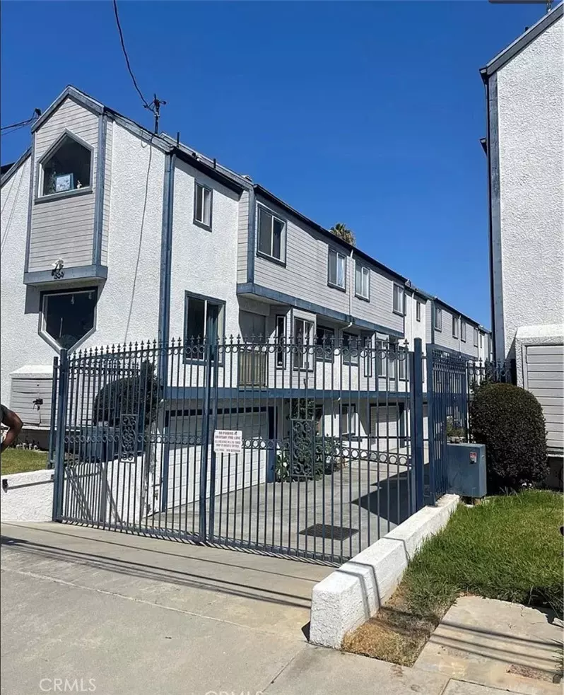 Gardena, CA 90247,1509 W 146th ST #5
