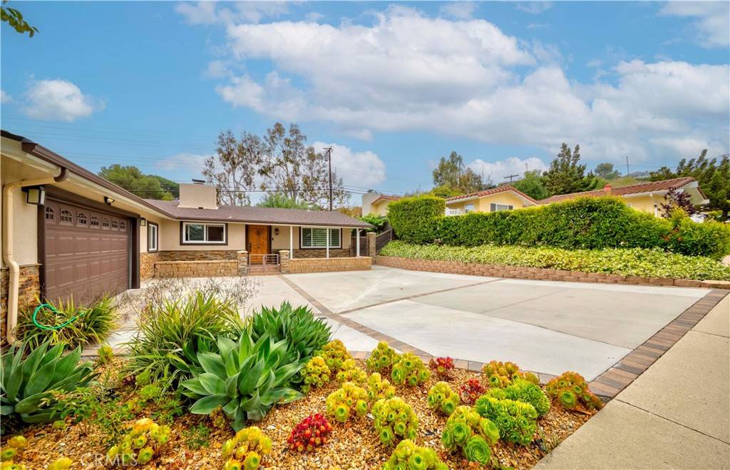 Rolling Hills Estates, CA 90274,5276 Willow Wood RD