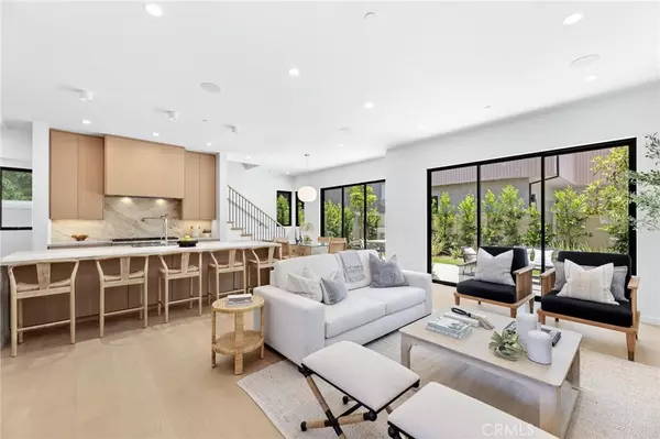 Redondo Beach, CA 90278,2206 Gates AVE #A