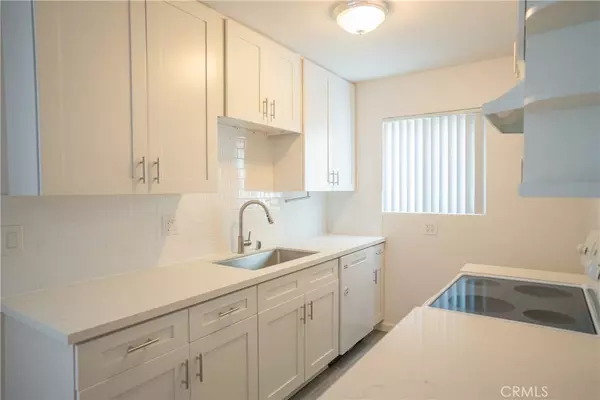 Long Beach, CA 90802,1405 E 1st ST #7